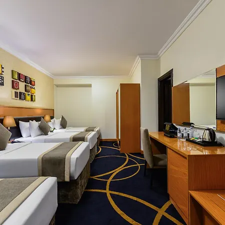 Golden Tulip Al Shakreen Medina Exterior photo