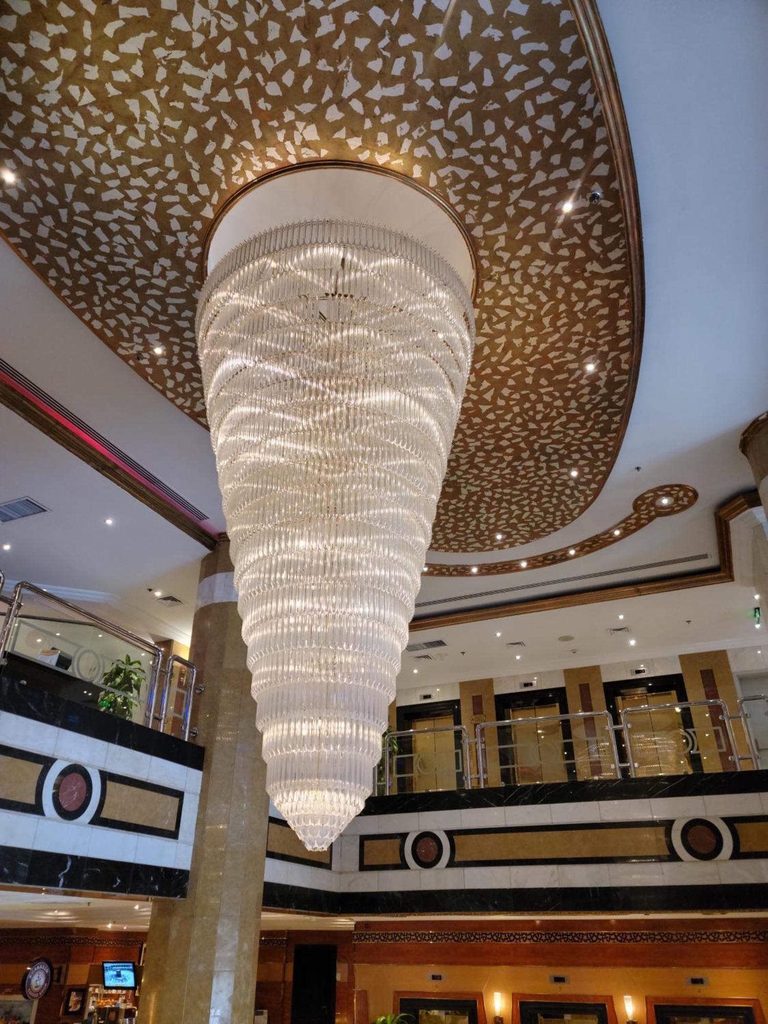 Hotel Golden Tulip Al Shakreen