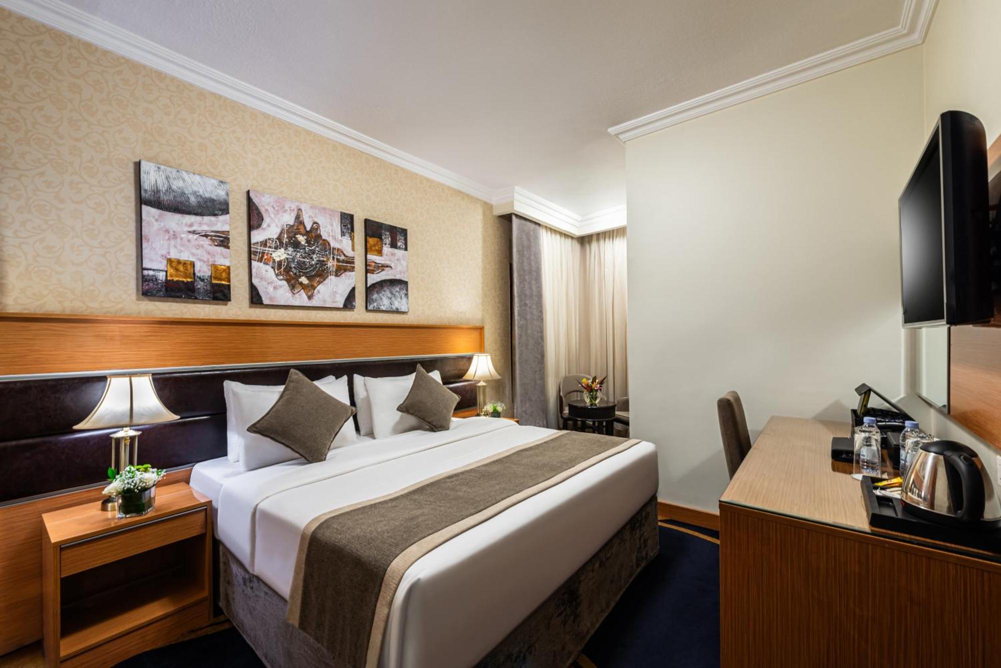 Golden Tulip Al Shakreen 3* Medina